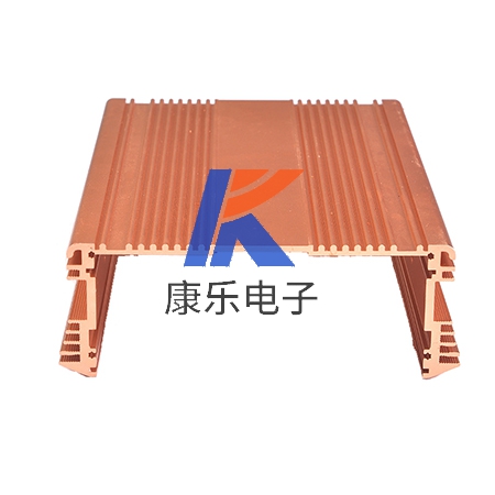 机箱类散热器